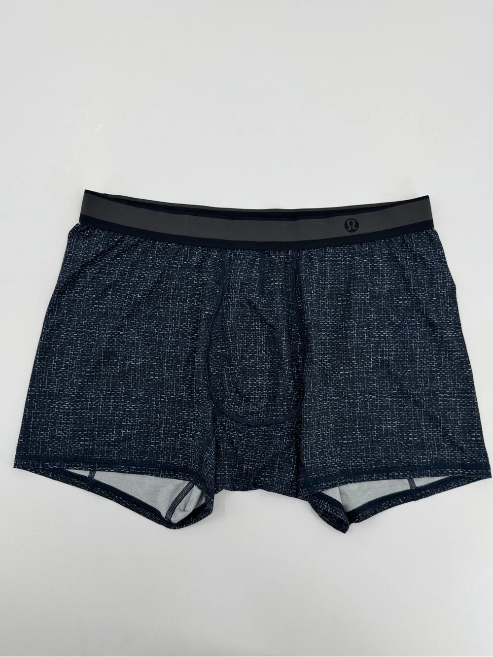 Lululemon Men’s Boxer Briefs XL Navy Gray Pattern Athletic Underwear